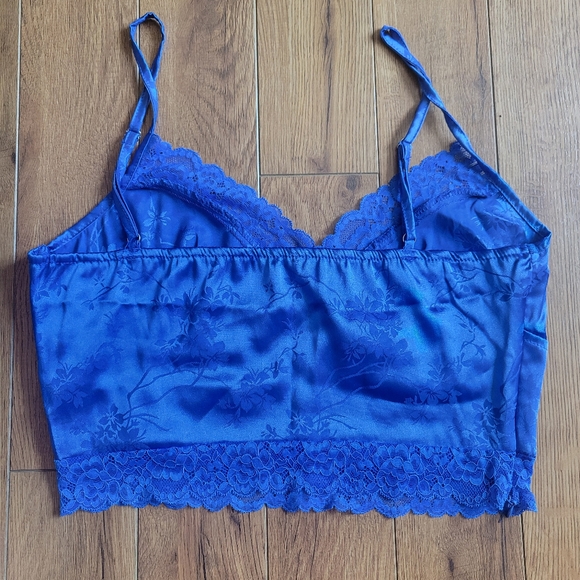 Shein Floral Print Crop Top - Picture 3 of 4